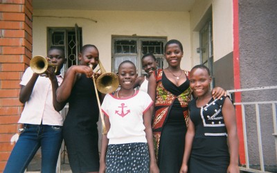 Carta de una adolescente en Uganda